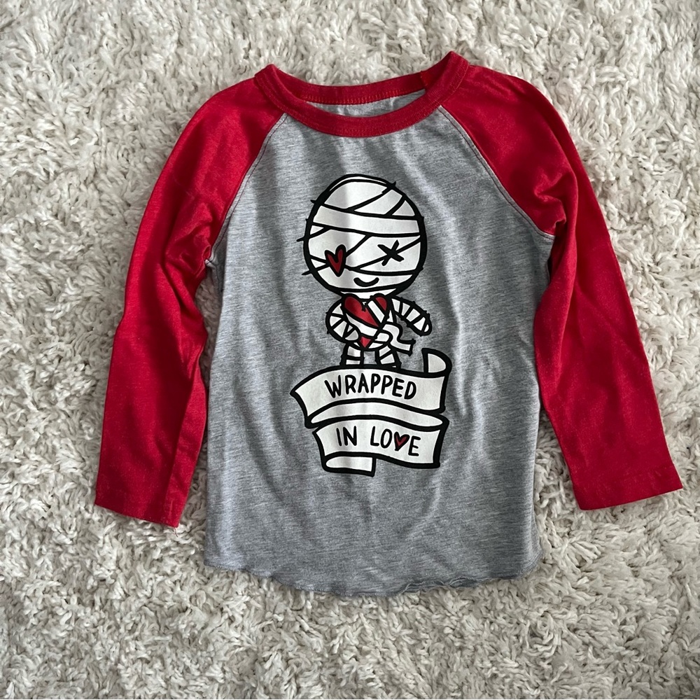 3T Valentine’s Shirt Monster/Mummy Universal Studios